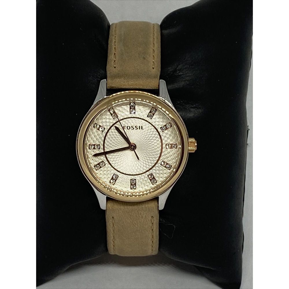 Fossil BQ1576 Womens Beige Leather Analog Beige Dial Quartz Genuine Watch HK1141